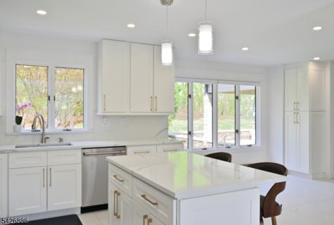 43 Lisa Court North Haledon NJ 07508