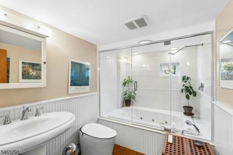 127 Raritan River Road Lebanon NJ 07830