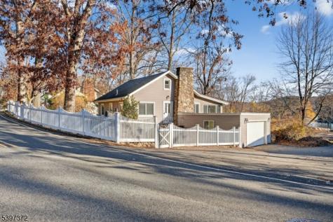 83 Lakeview Avenue Ringwood NJ 07456