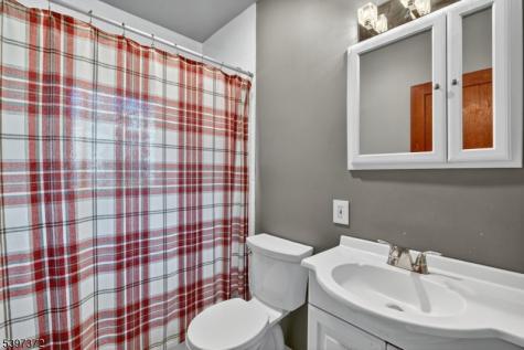 83 Lakeview Avenue Ringwood NJ 07456
