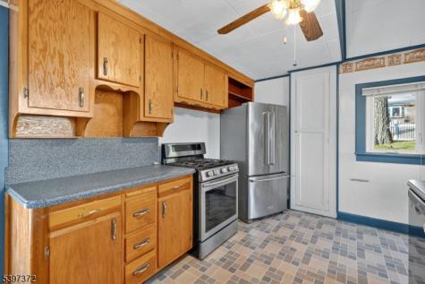 83 Lakeview Avenue Ringwood NJ 07456