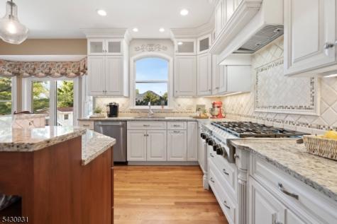 2 Smith Court Hillsborough NJ 08844