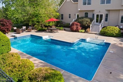 2 Smith Court Hillsborough NJ 08844