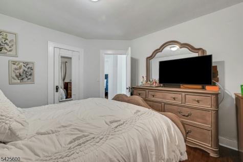 277 Madison Avenue Clifton NJ 07011