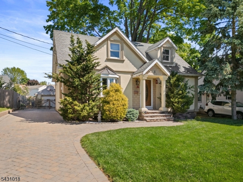 8 Garry Street Manville NJ 08835