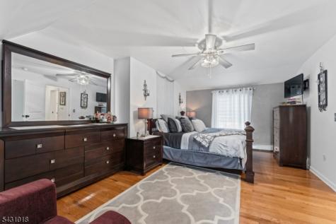 8 Garry Street Manville NJ 08835