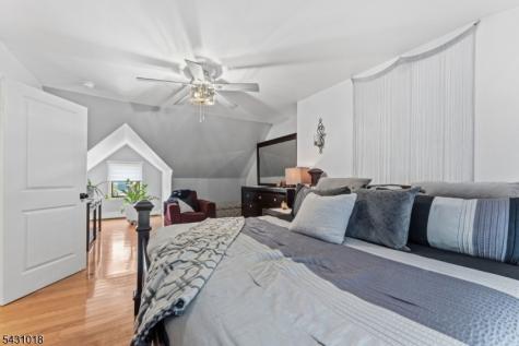8 Garry Street Manville NJ 08835