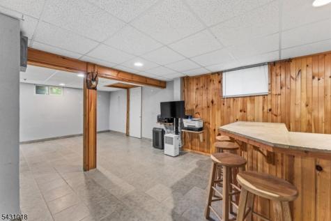 8 Garry Street Manville NJ 08835
