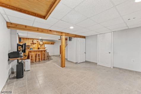 8 Garry Street Manville NJ 08835