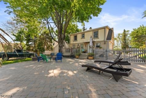 8 Garry Street Manville NJ 08835