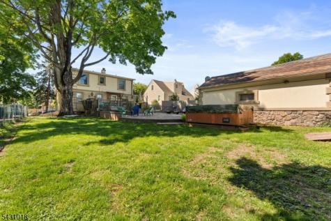 8 Garry Street Manville NJ 08835