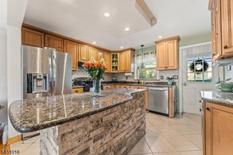 8 Garry Street Manville NJ 08835