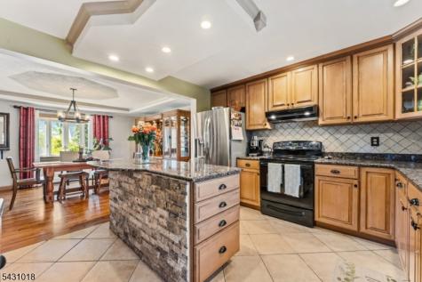 8 Garry Street Manville NJ 08835