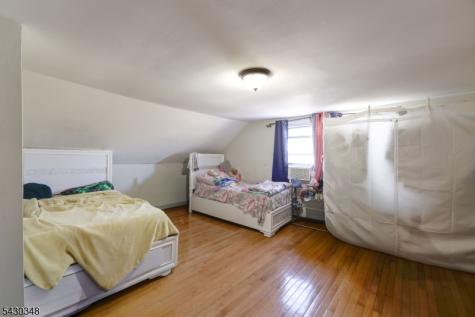 58 11TH Avenue Newark NJ 07107