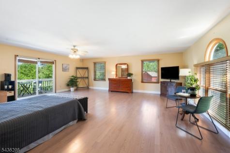 120 Old Clinton Road Raritan NJ 08822