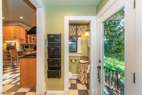 100 Lake Drive Mountain Lakes NJ 07046