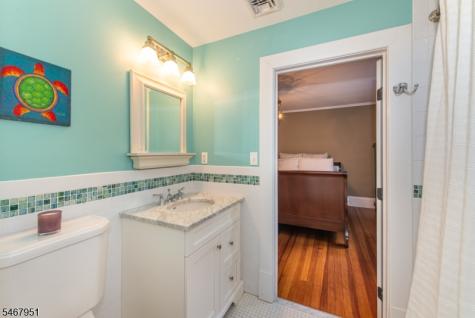 100 Lake Drive Mountain Lakes NJ 07046