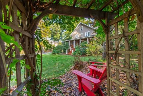 100 Lake Drive Mountain Lakes NJ 07046