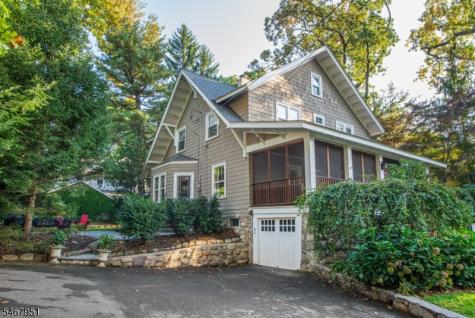 100 Lake Drive Mountain Lakes NJ 07046