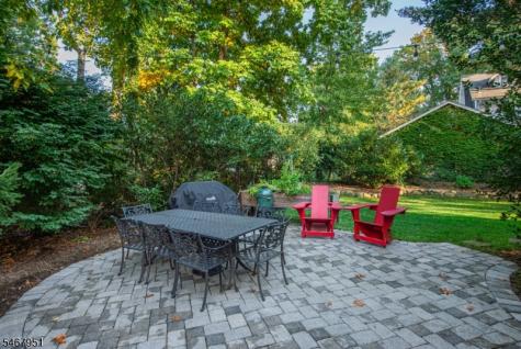 100 Lake Drive Mountain Lakes NJ 07046