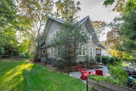 100 Lake Drive Mountain Lakes NJ 07046