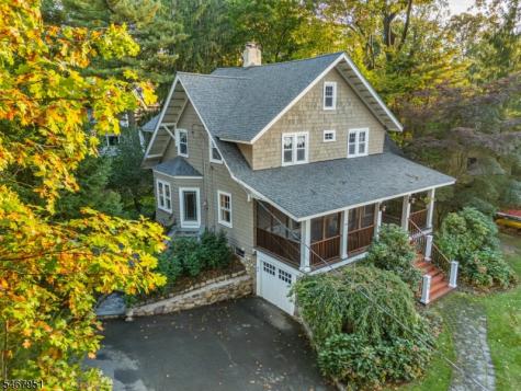 100 Lake Drive Mountain Lakes NJ 07046