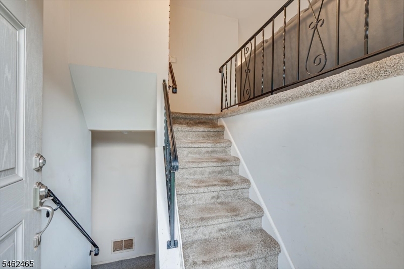 437 Evona Avenue Piscataway NJ 08854