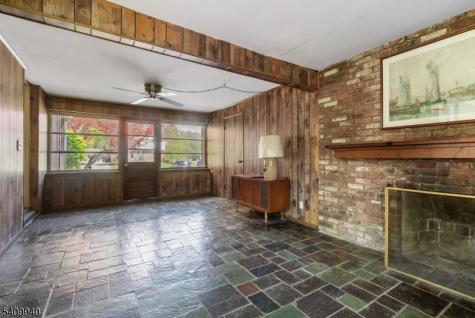 52 Waughaw Road Montville NJ 07082