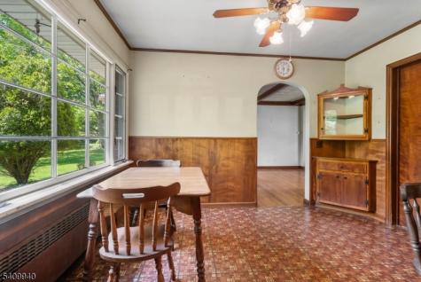 52 Waughaw Road Montville NJ 07082
