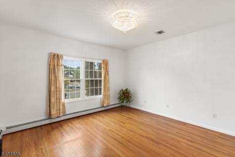 14 Lakeview Terrace Sussex NJ 07461