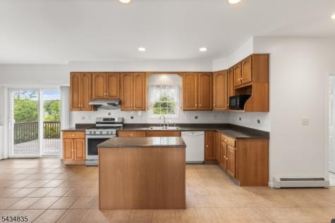 14 Lakeview Terrace Sussex NJ 07461