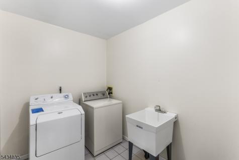 14 Lakeview Terrace Sussex NJ 07461