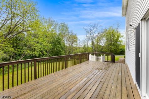 14 Lakeview Terrace Sussex NJ 07461