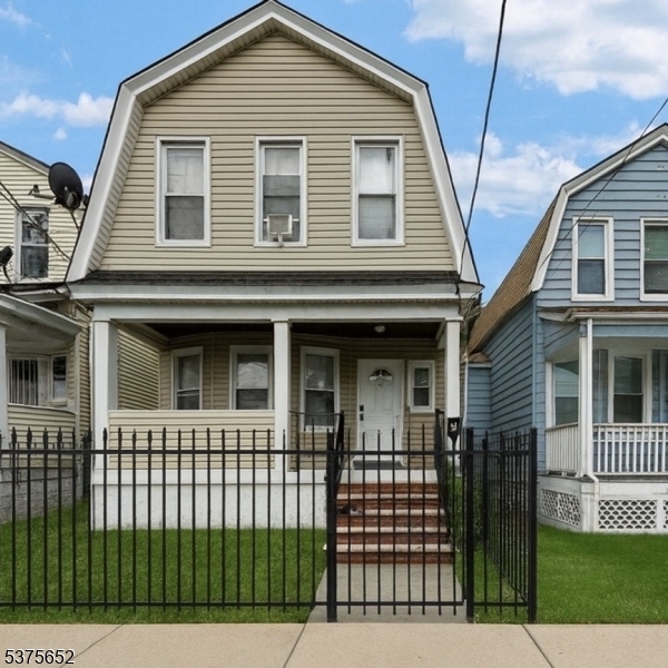 41 Coit Street Irvington NJ 07111