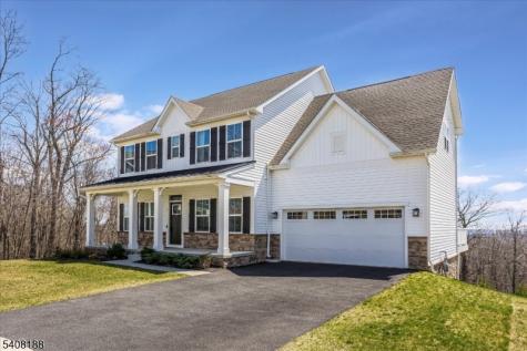 37 Esposito Lane Roxbury NJ 07850