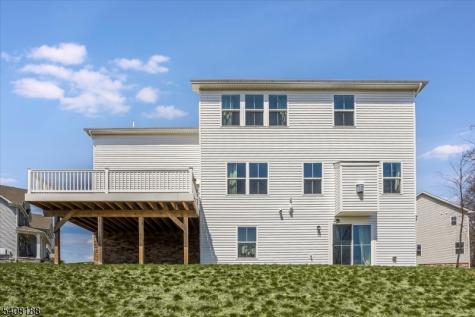 37 Esposito Lane Roxbury NJ 07850