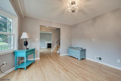162 Mali Drive North Plainfield NJ 07062