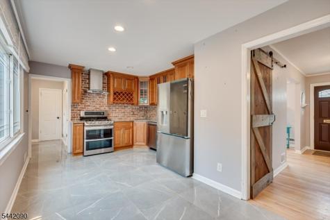 162 Mali Drive North Plainfield NJ 07062