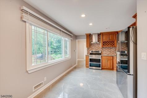 162 Mali Drive North Plainfield NJ 07062