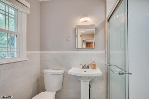 162 Mali Drive North Plainfield NJ 07062
