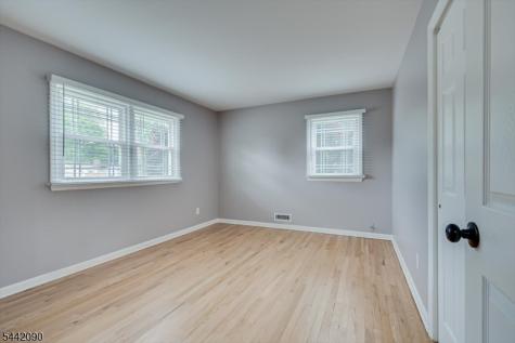 162 Mali Drive North Plainfield NJ 07062