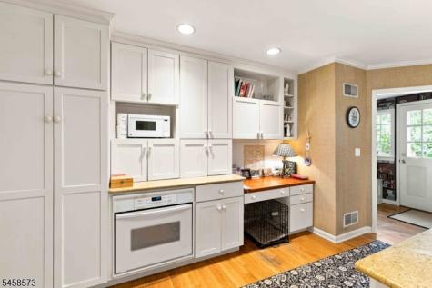 16 Warwick Road Chatham NJ 07928