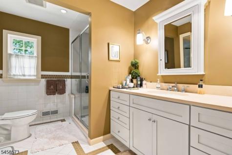 16 Warwick Road Chatham NJ 07928