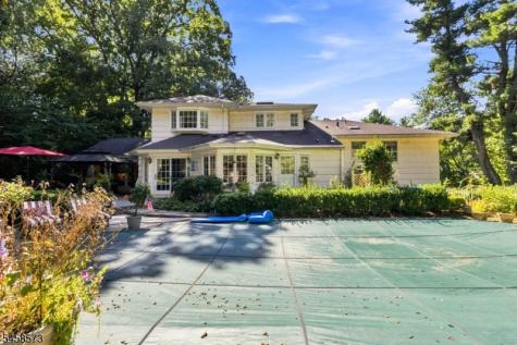 16 Warwick Road Chatham NJ 07928