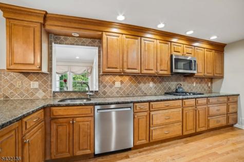 22 Homestead Terrace Scotch Plains NJ 07076