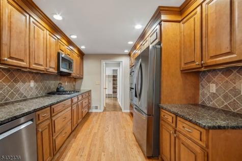 22 Homestead Terrace Scotch Plains NJ 07076