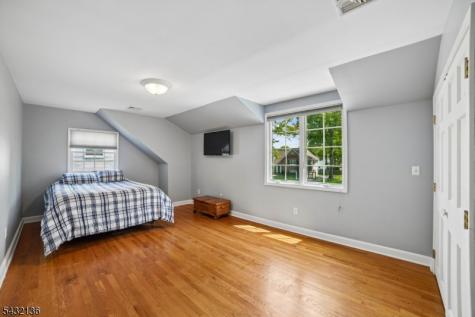 22 Homestead Terrace Scotch Plains NJ 07076