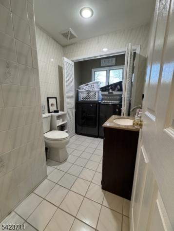 33 Woodsedge Avenue Mount Olive NJ 07828