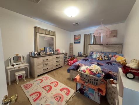 33 Woodsedge Avenue Mount Olive NJ 07828
