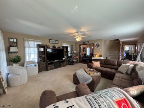 33 Woodsedge Avenue Mount Olive NJ 07828